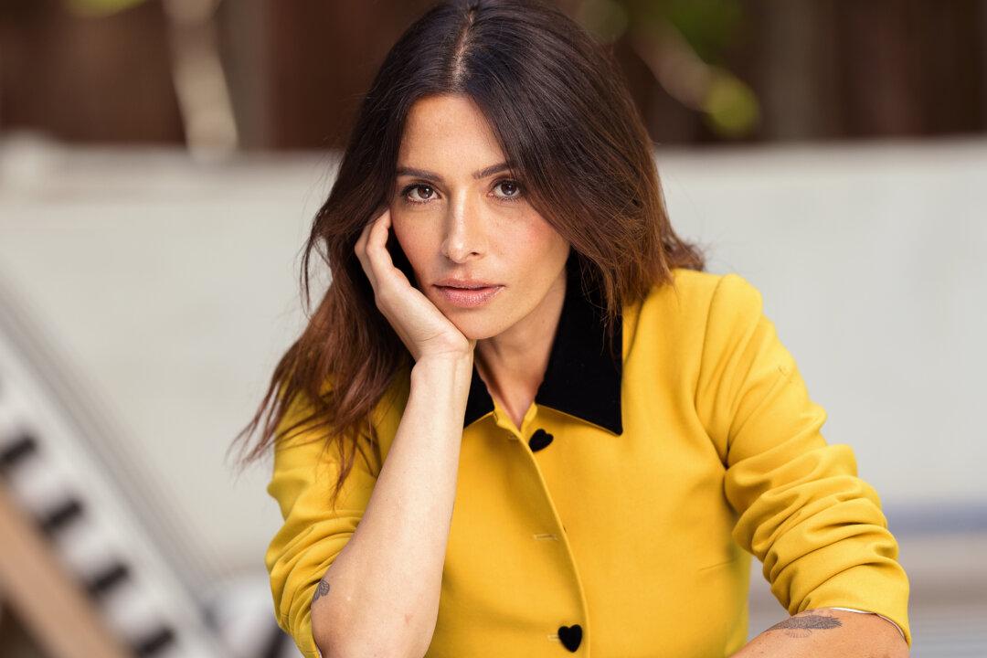 Actress Sarah Shahi Says Her Dog Was Snatched By a Coyote: ‘My Heart Is in Pieces’