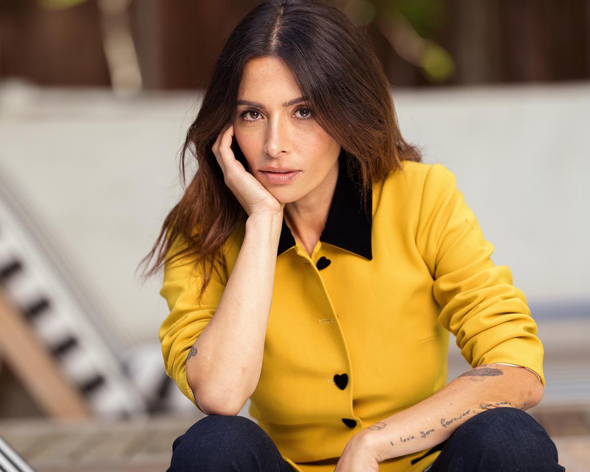 Actress Sarah Shahi Says Her Dog Was Snatched By a Coyote: ‘My Heart Is in Pieces’