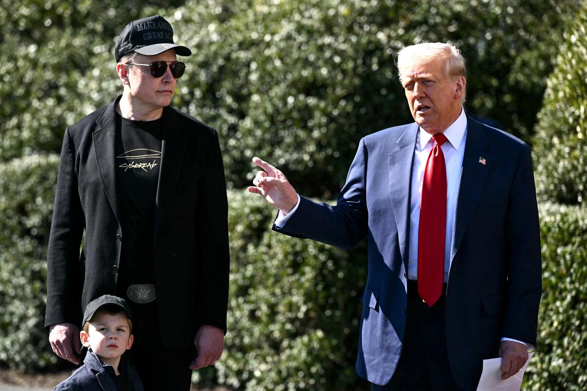 Trump Says Musk Will Likely Leave Government in ‘A Few Months’ thumbnail