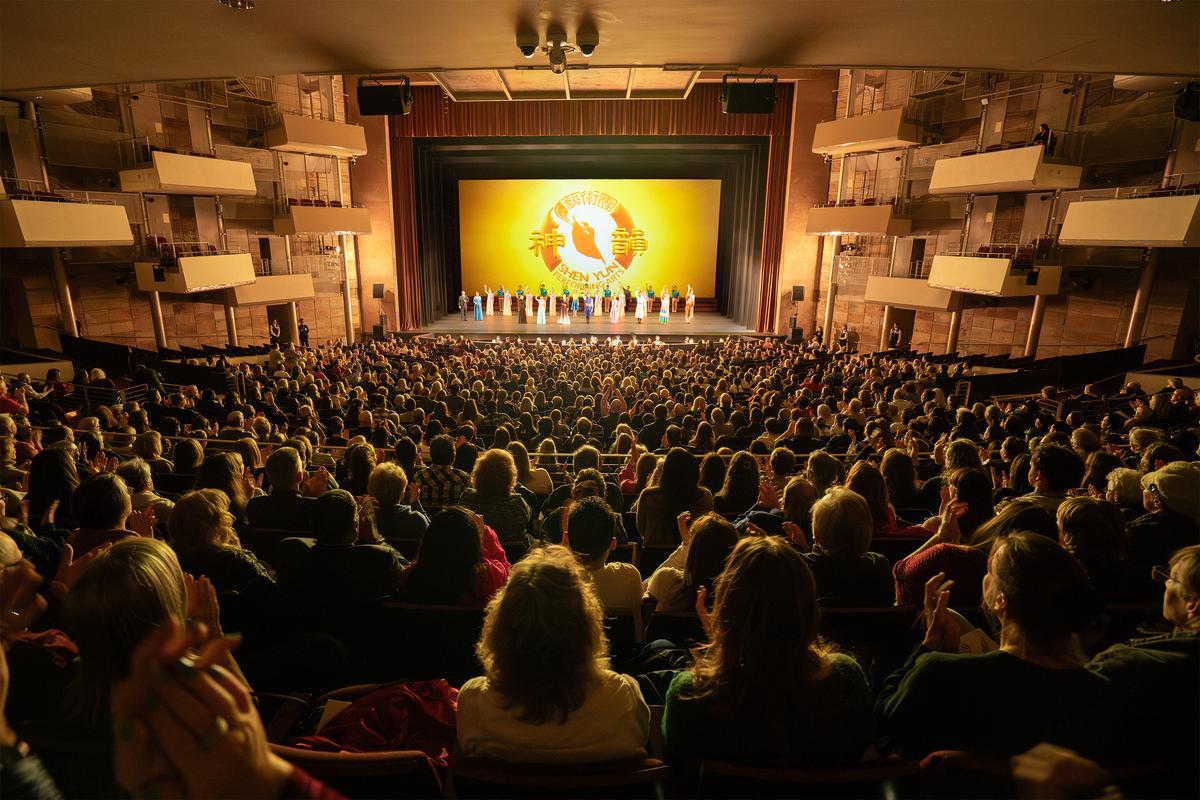 Shen Yun Delivers ‘Kindness, Compassion, Empathy,’ Says Director of Finance