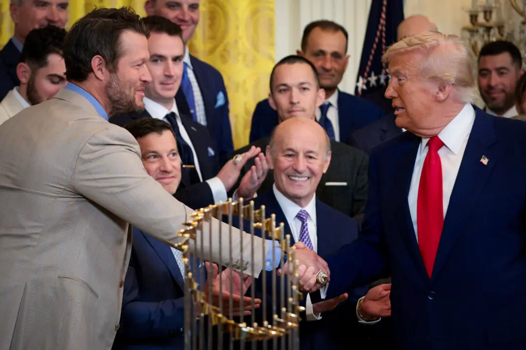 Trump Welcomes World Series Champion Los Angeles Dodgers to White House