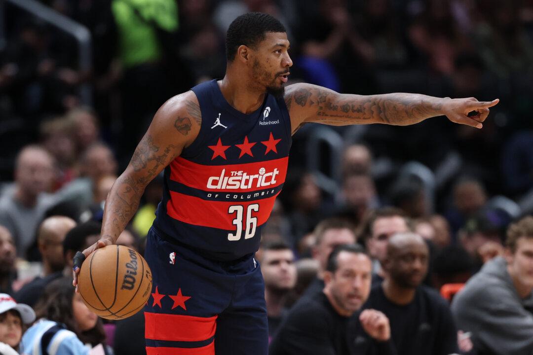 Marcus Smart Gets in Altercation With Fan During Return to Boston