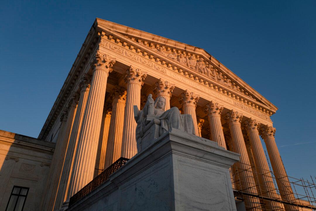 Supreme Court Wrestles With Nationwide Injunctions in Birthright Citizenship Cases