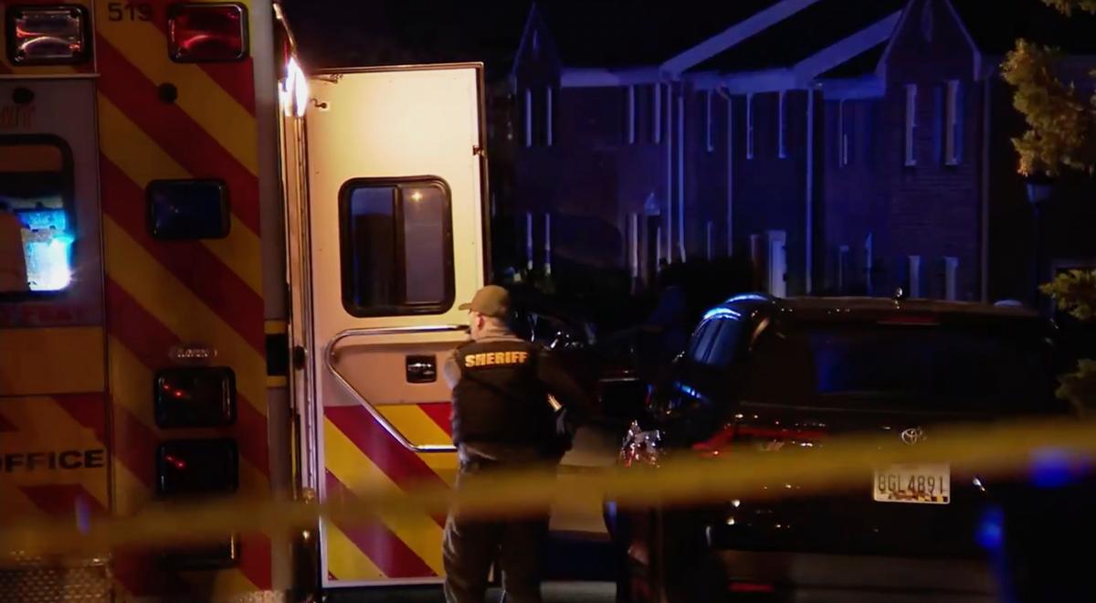 3 Dead and 3 Wounded in Shooting at Town House Complex in Virginia