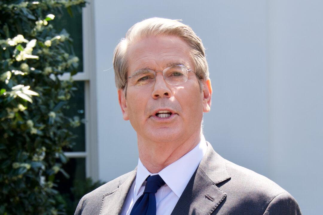 Bessent Sets July 4 Target, Says Congress ‘In Lockstep’ on Budget Reconciliation