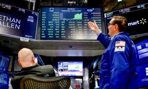 US Stocks Drop Day After Trump Tariff Pause Announcement