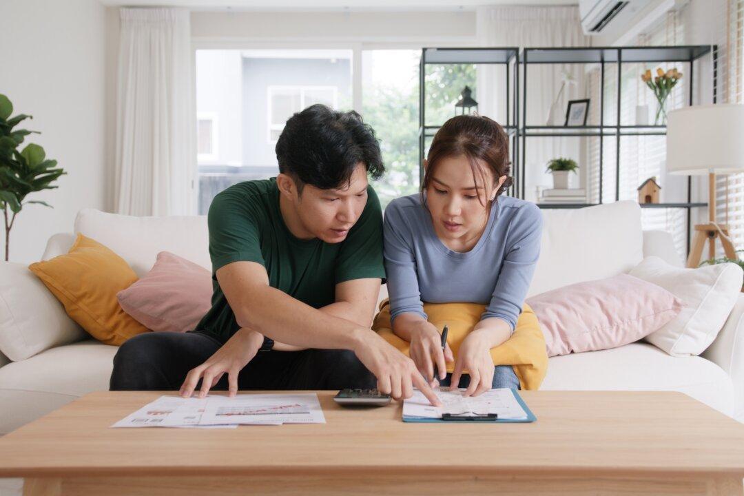 Feeling Rich and Living It Up