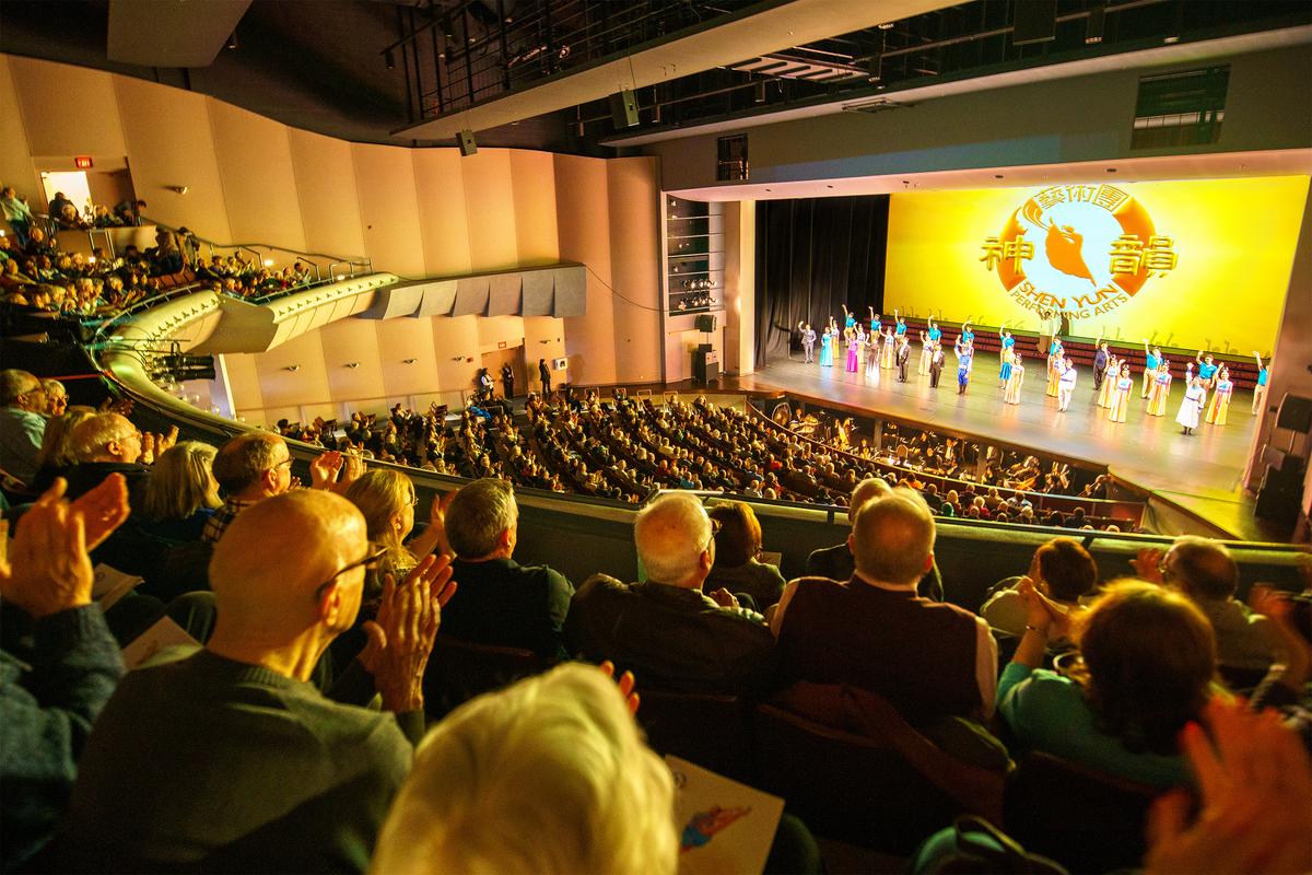 Dancer Calls Shen Yun ‘Excellent, Magical, and Beautiful’