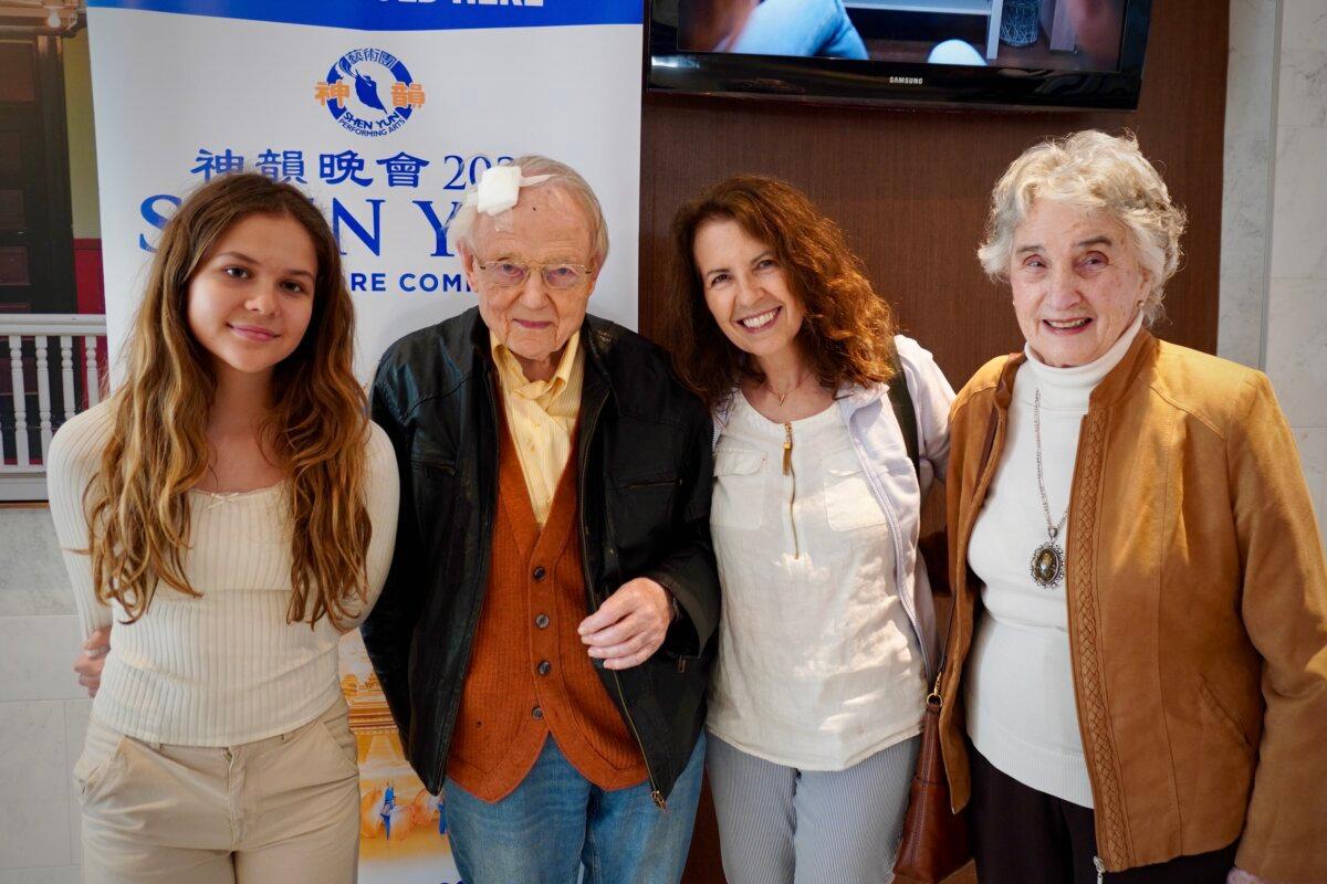 Bernard Rowe and Veronica Miranda watched Shen Yun Performing Arts at the Queen Elizabeth Theatre in Vancouver on April 12, 2025. (Lily Yu/The Epoch Times)