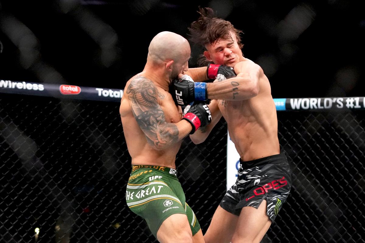 Volkanovski Claims Featherweight Belt at UFC 314 With Unanimous Decision Over Lopes