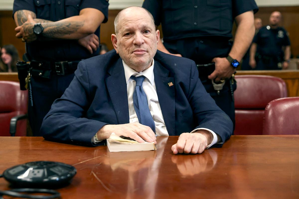 Jury Selection Opens in Harvey Weinstein’s New Sex Crimes Trial in New York