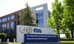 Top FDA Official Discloses She Never Received a COVID-19 Vaccine