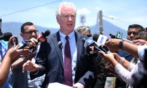 El Salvador Denies US Senator Access to Deported Man; Trump Meets With Japanese Trade Officials | NTD Good Morning (Apr. 17)