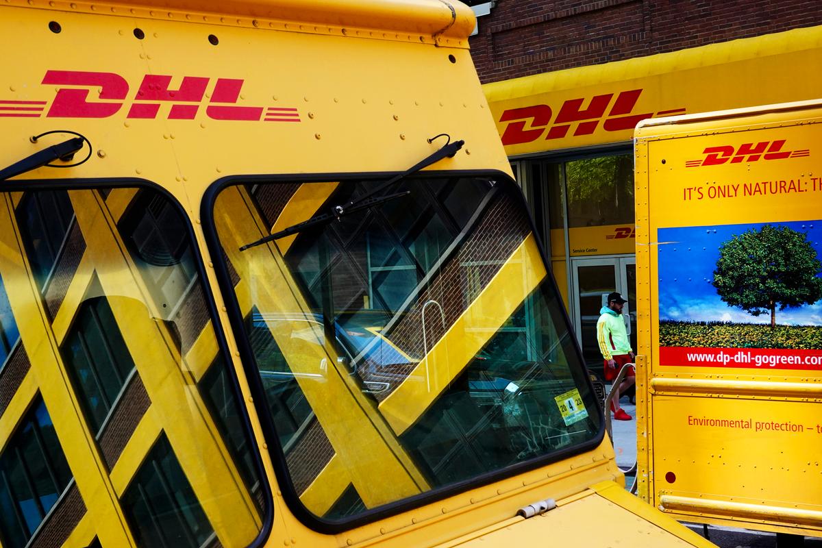 DHL to Suspend Global Shipments of Packages Valued at More Than $800 to US Consumers