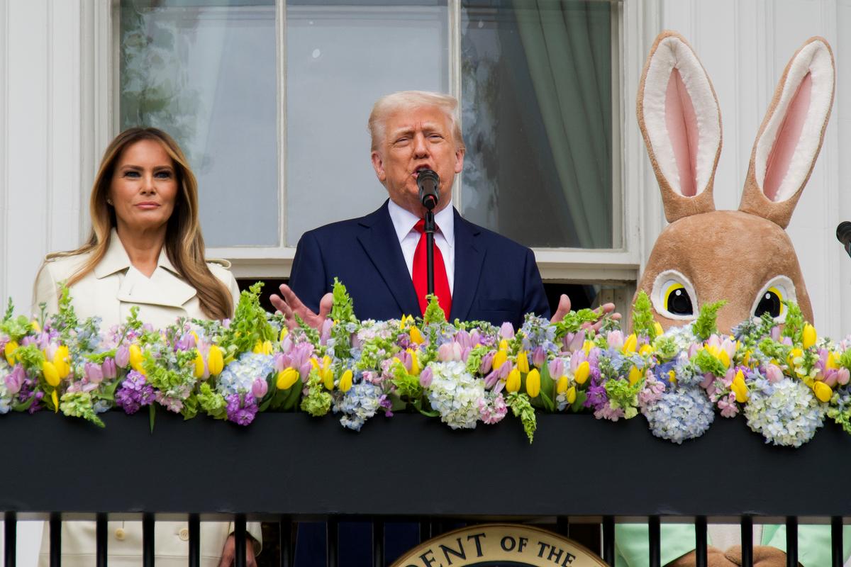 President, First Lady Host Annual White House Easter Egg Roll