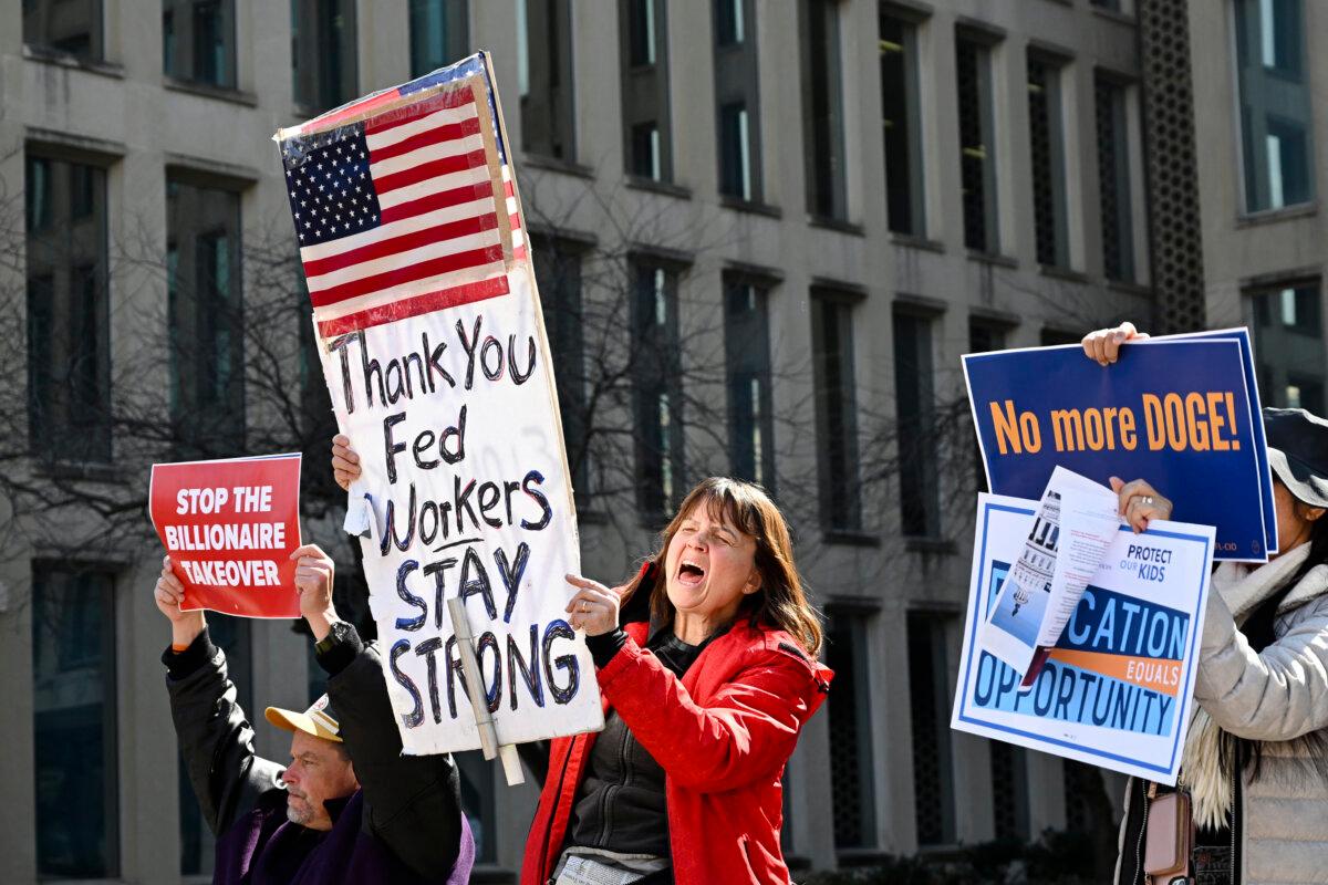 Protesters at a rally held by the American Federation of Government Employees of District 14 at the Office of Personnel Management in Washington on March 4, 2025. (Alex Wroblewski/AFP via Getty Images)