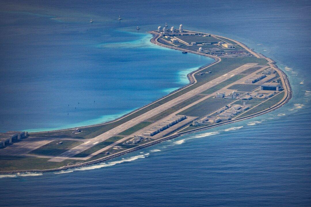 Wong Condemns ‘Unsafe and Unprofessional’ Chinese Jet Flare Action