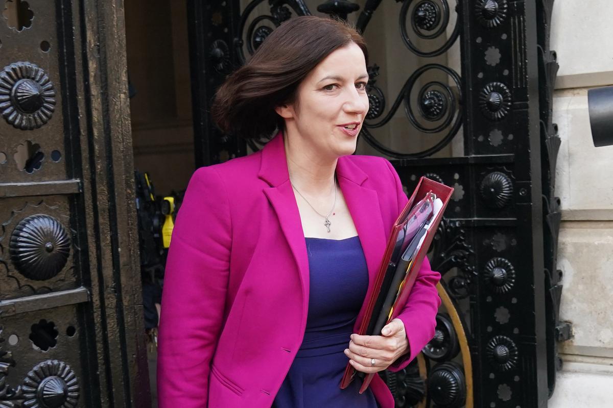 Phillipson Promises to ‘Back the Next Generation’ With Training Opportunities