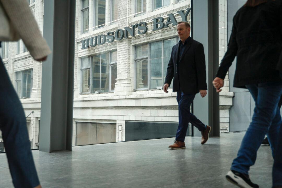 Hudson’s Bay Ends Employee Commissions on Cosmetics, Big-Ticket Items
