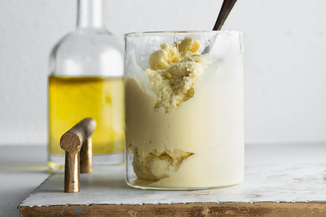 Olive Oil and Honey Ice Cream