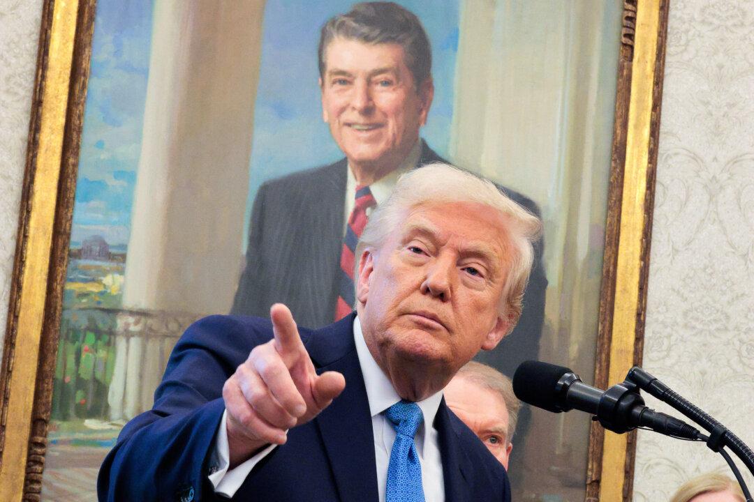 Trump Says Baby Bonus for Moms ‘Sounds Like a Good Idea’