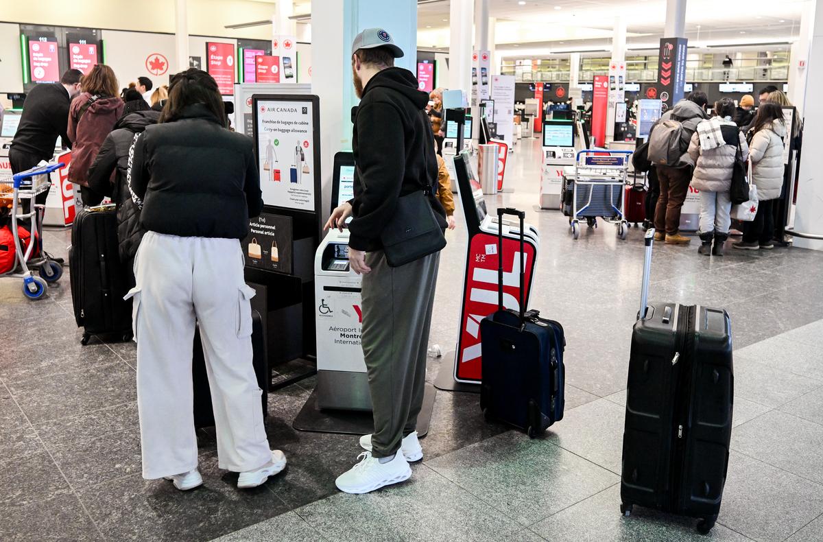 Judge Orders Air Canada to Pay Passengers $10M in Damages in Class Action