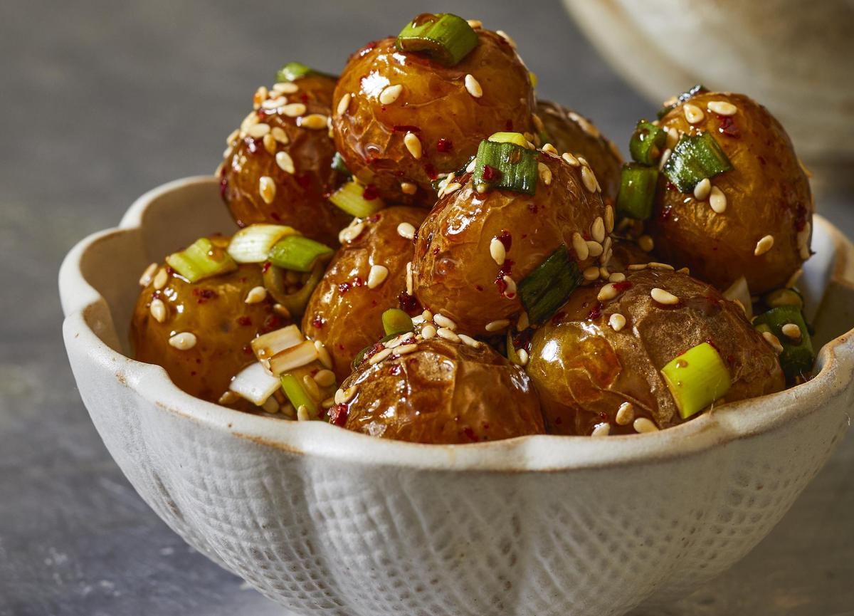 Korean Braised Baby Potatoes (Algamja Jorim)