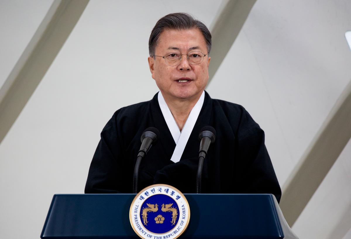 Former South Korean President Indicted for Bribery