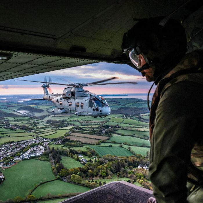 Day in Photos: VE Day Rehearsal, Candlelight Vigil in India, and NATO Chief Visits Pentagon