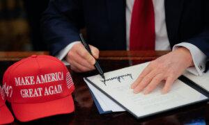 Trump Orders Agency Heads to Overhaul Probationary Reviews for Federal Workers