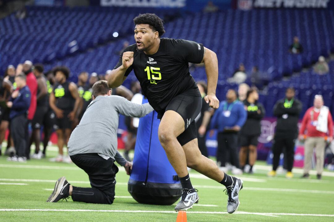 Steelers Draft Pick Derrick Harmon Loses Mother Shortly After Selection