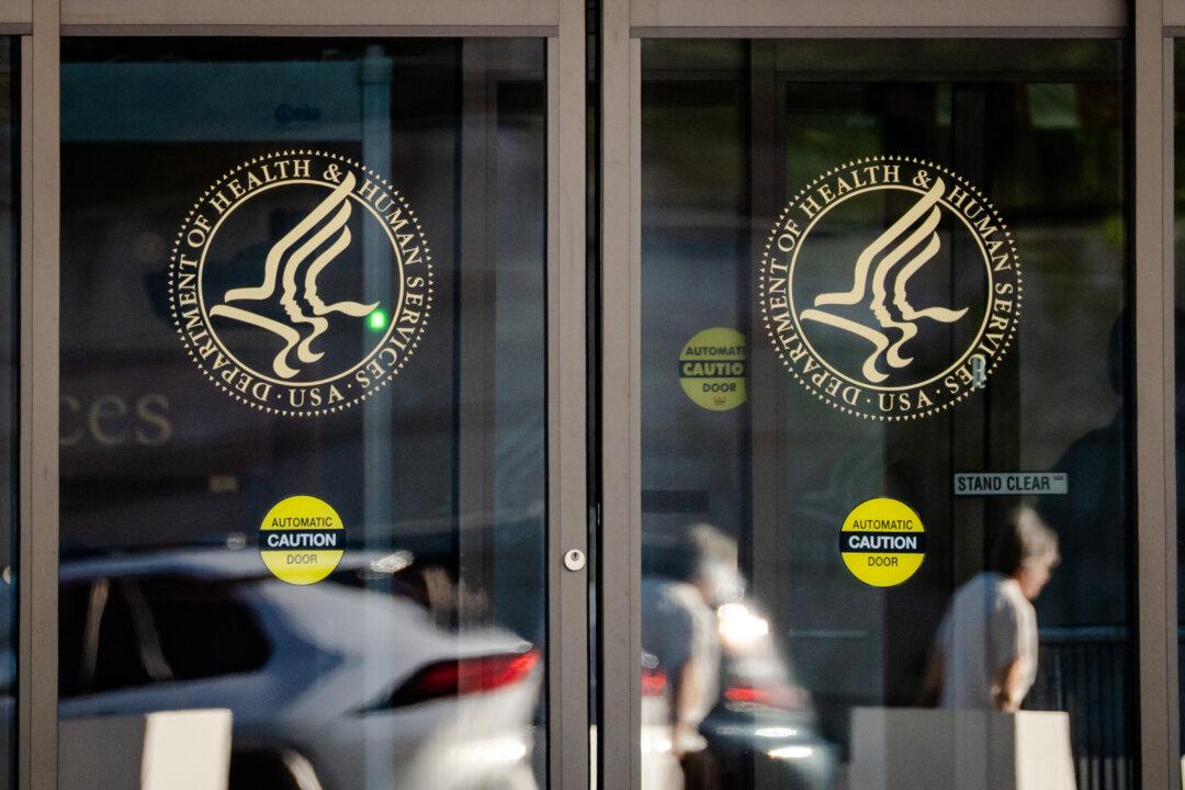 HHS Has Yet to Release Ethics Agreements for New Advisers