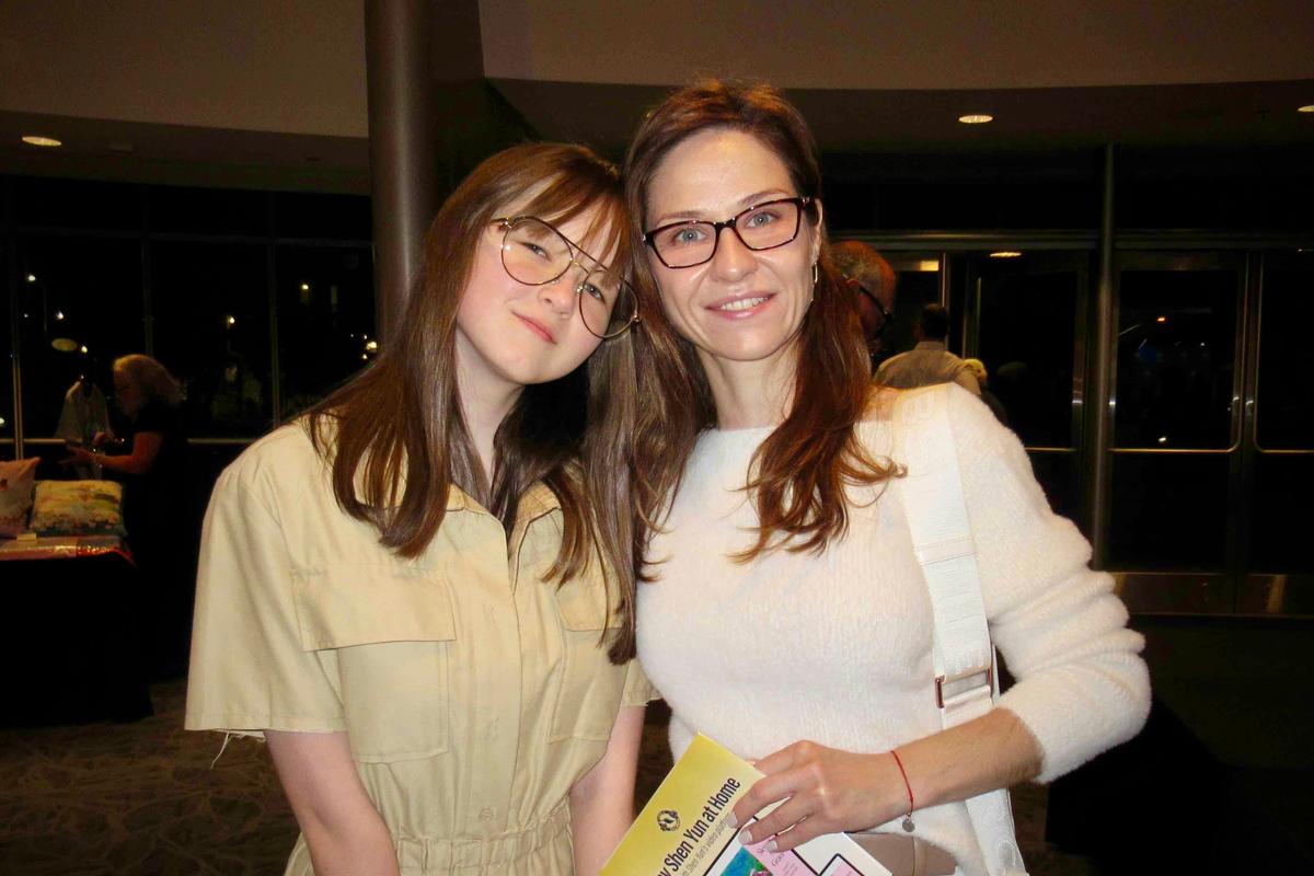 Shen Yun’s Message Reminds Us ‘We Need to Go Back to Our Roots,’ Says Psychologist