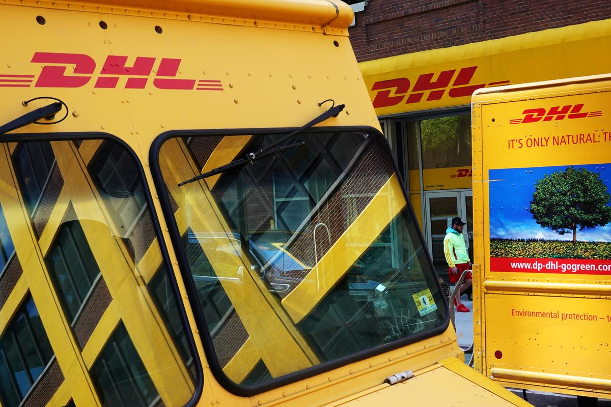 Thousands of DHL Express Workers Prepared to Strike by March 31