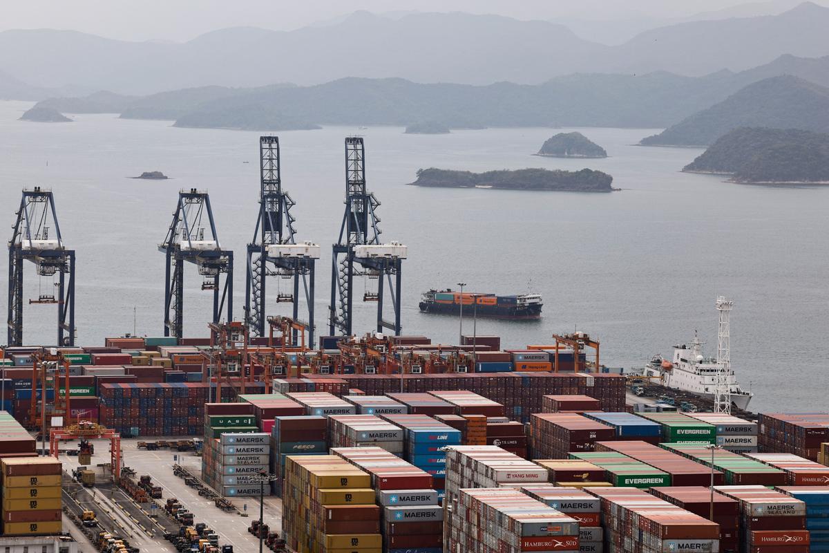 Trump Announces Finalized US–China Trade Deal