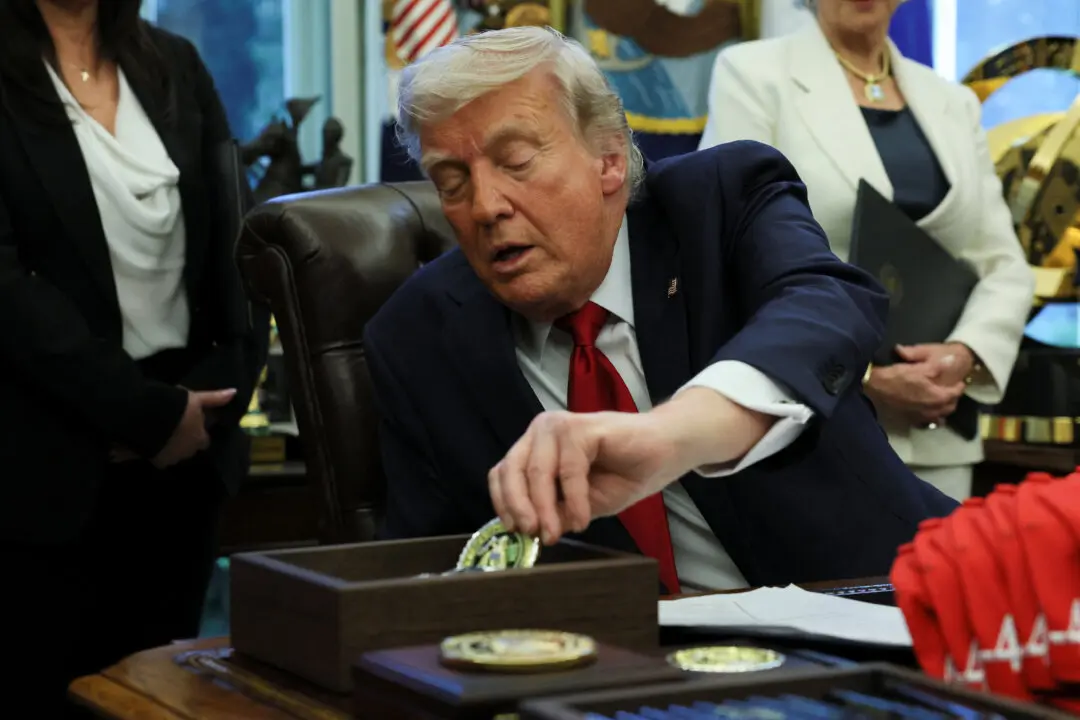 US Mint to Produce $1 Gold Coin Featuring Trump