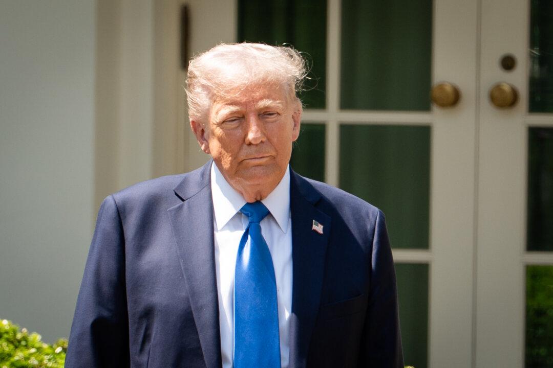 Trump Warns Purchasers of Iranian Oil They Will Be Sanctioned