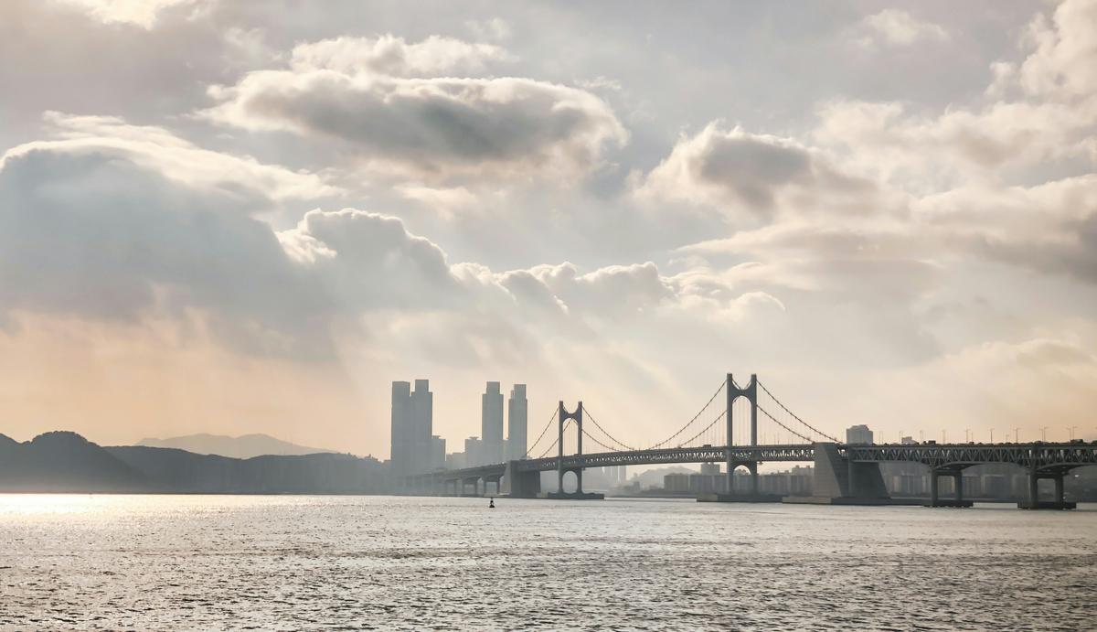 At 4.6 miles long, the Gwangan Bridge is the second longest bridge in South Korea and connects Busan's Haeundae and Suyeong districs. (Christopher Lee/Unsplash)