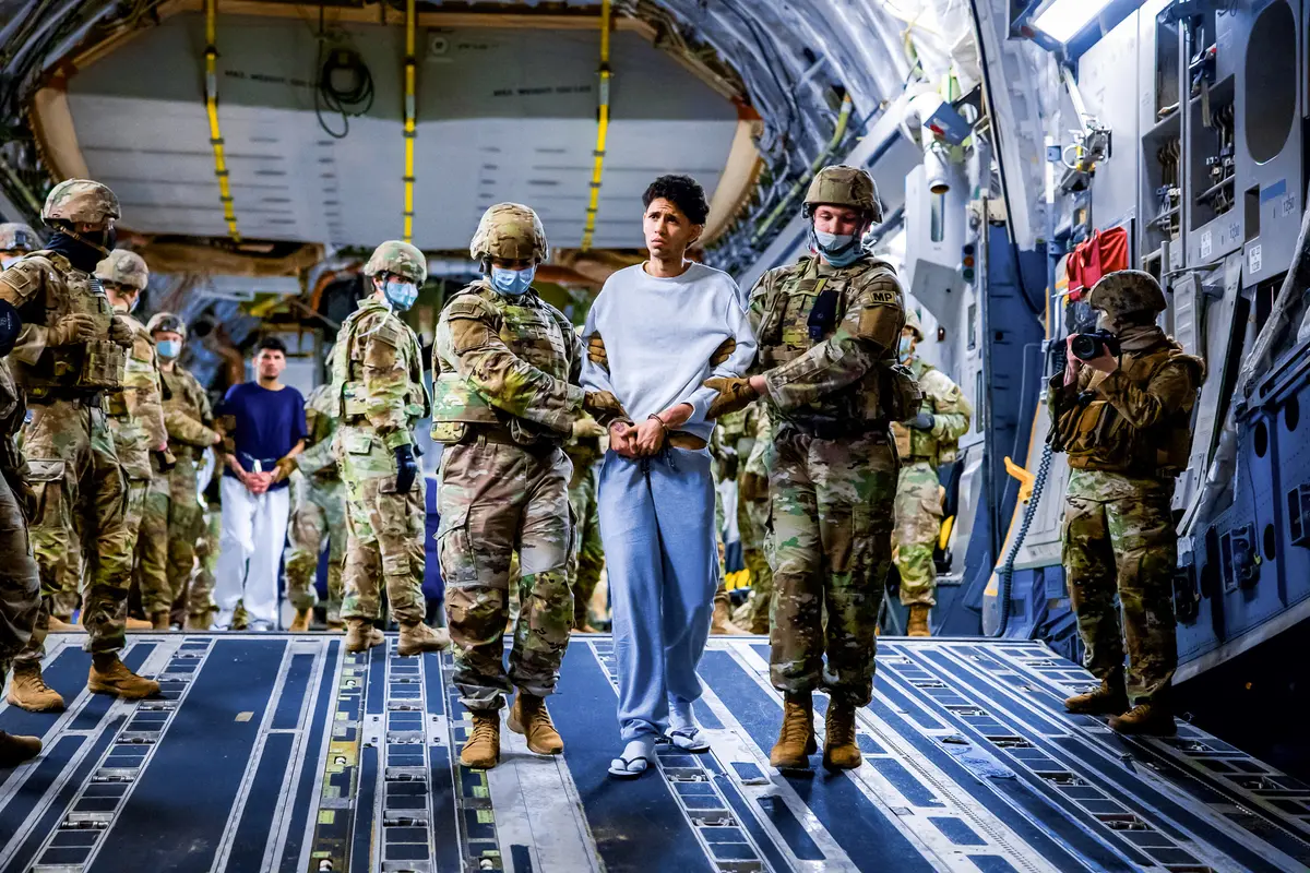 Boasberg Orders Federal Government to Facilitate Hearings, Possibly Return Deportees thumbnail