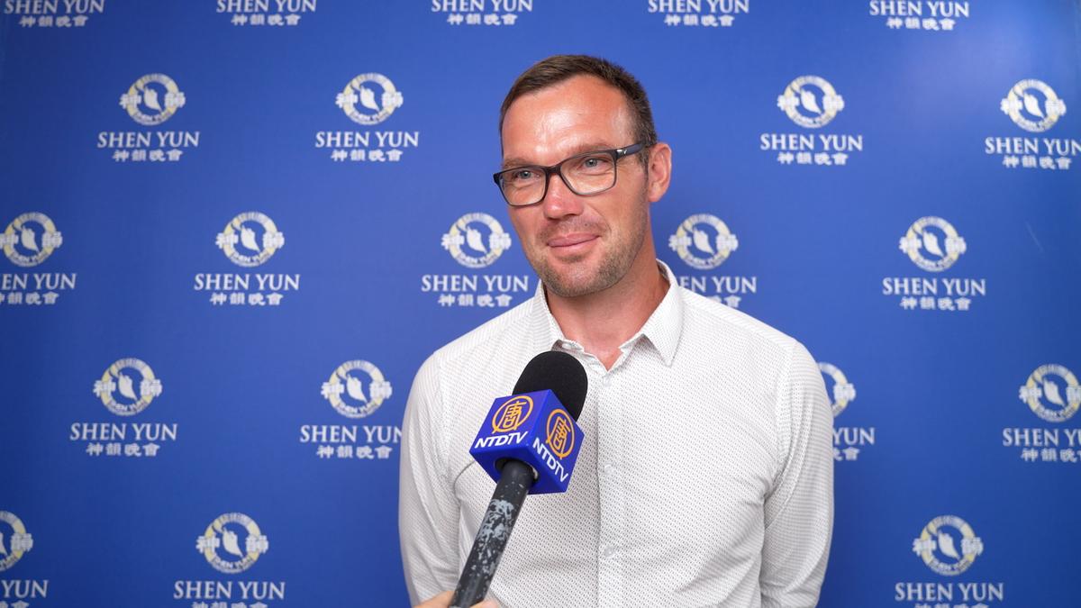 Emmanuel Fiolet enjoyed Shen Yun at the Palais des Congrès in Paris on May 2, 2025. (NTD)