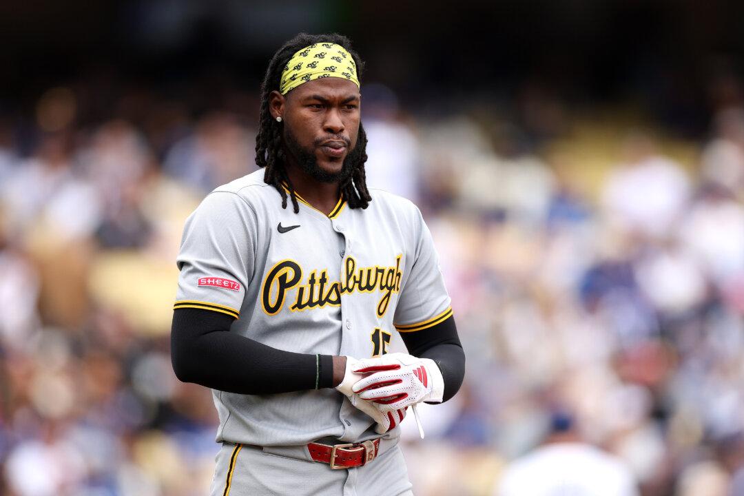 Pirates’ Oneil Cruz Walks, Runs, and Throws His Way Into MLB Superstardom