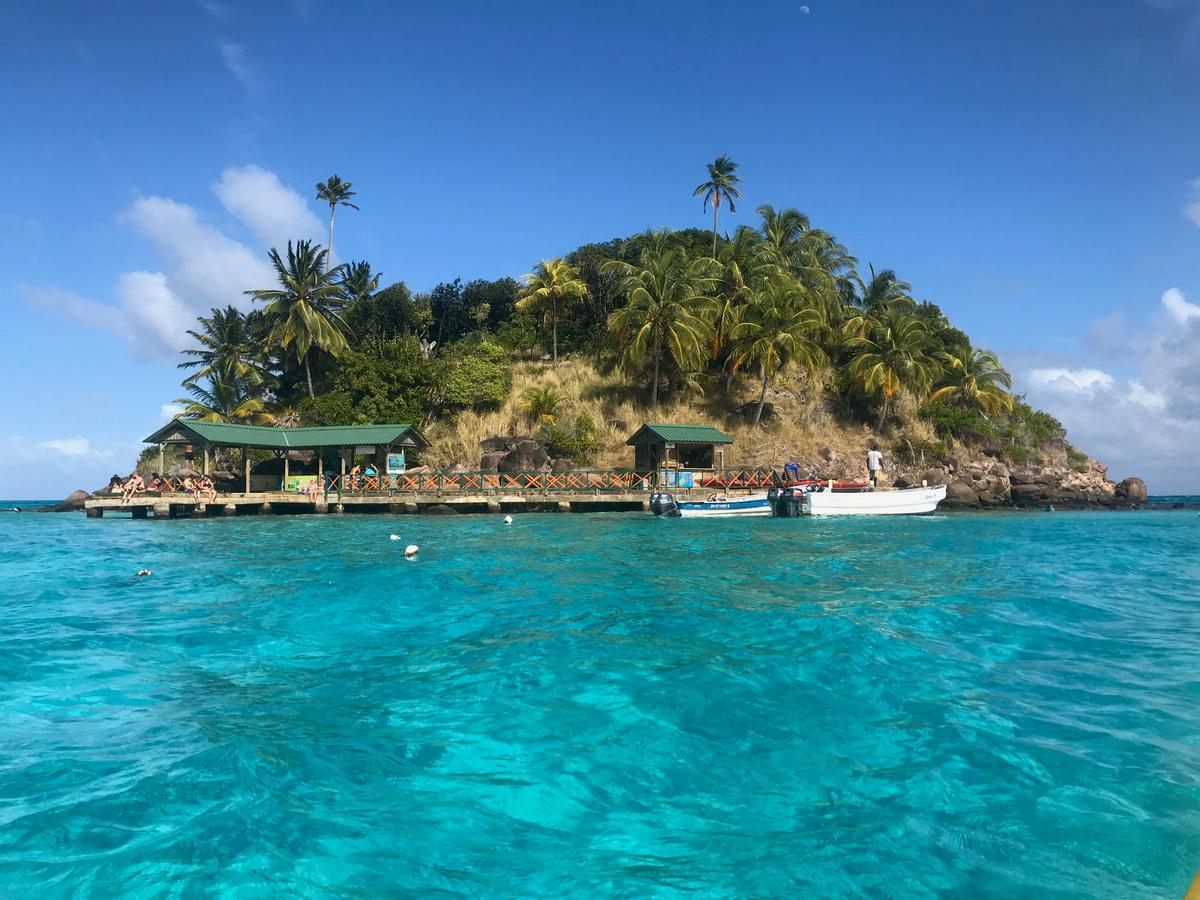 Getting the Most out of Your Island Vacation: 5 Tips for Exploring Beyond the Beach