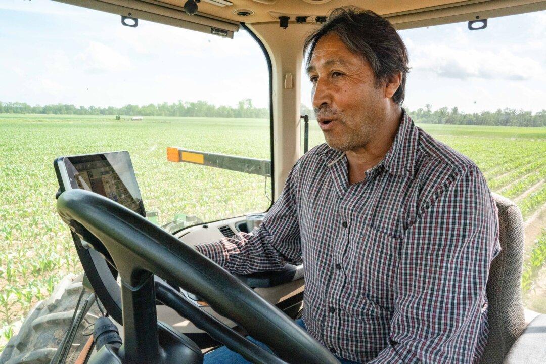 After Securing Border, US Must Allow More Legal Immigration, Report Urges