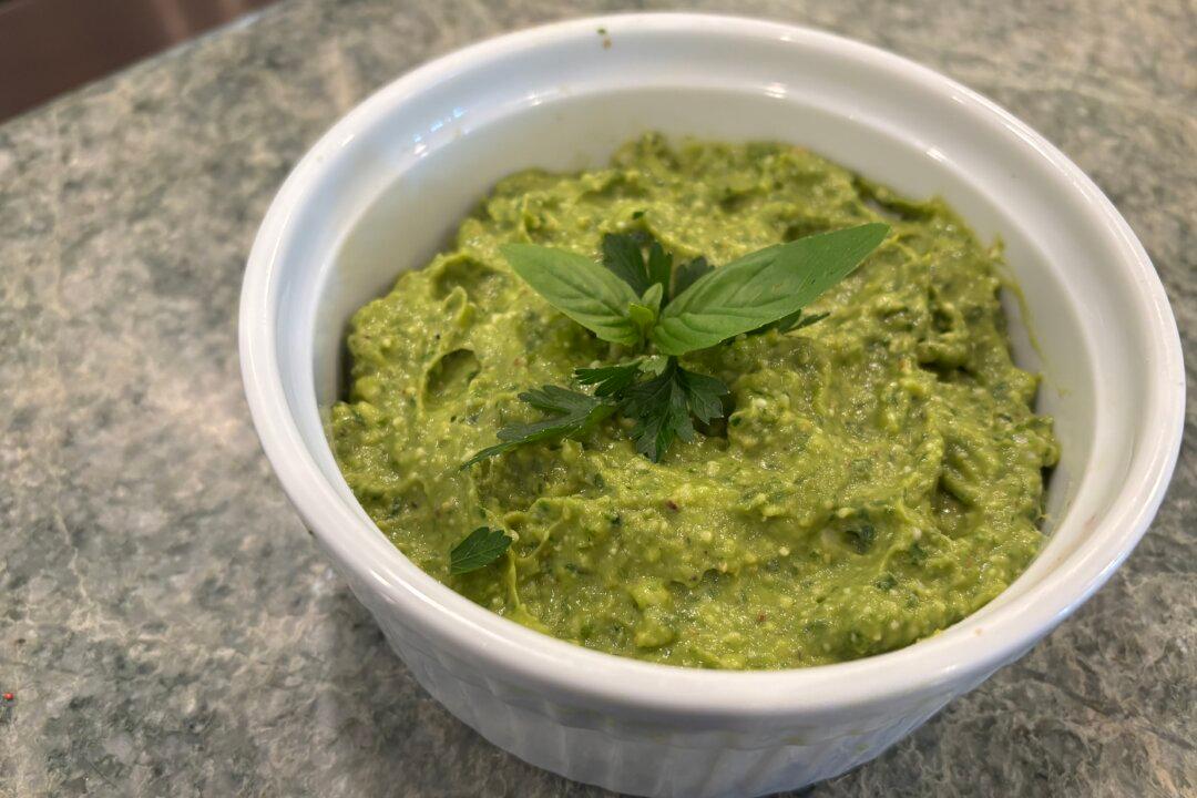 Avocado Pesto, a Fresh Take on a Classic