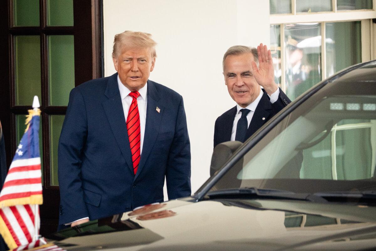 President Donald Trump and Canadian Prime Minister Mark Carney at the White House on May 6, 2025. (Madalina Vasiliu/The Epoch Times)