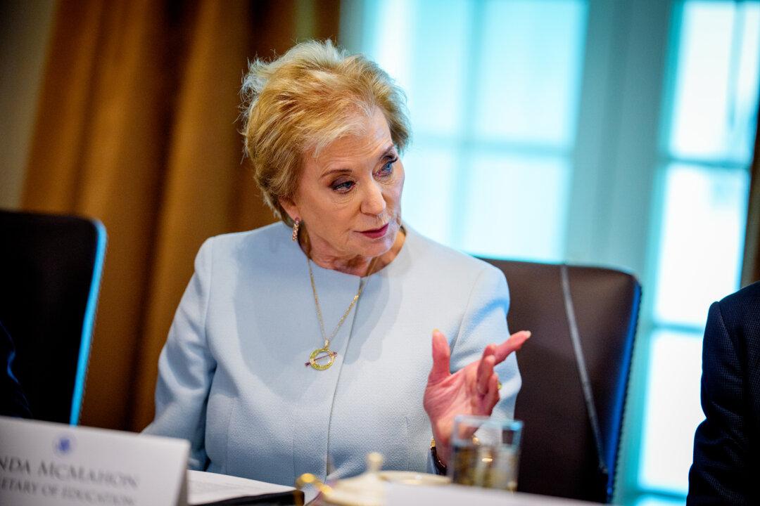 New York Ban of Native American Mascots Violates Civil Rights Law, Education Secretary Says