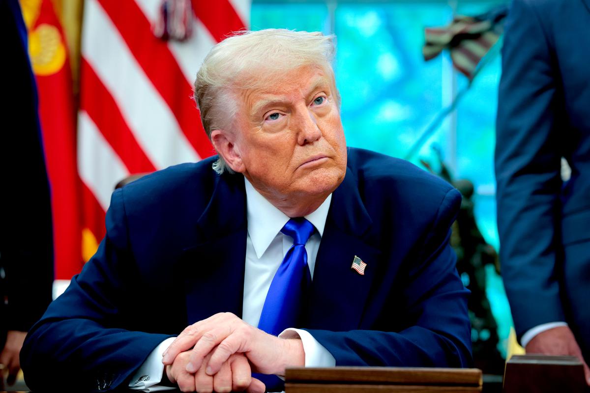 Federal Judge Says Trump Misapplied Wartime Law for Venezuelan Deportations thumbnail