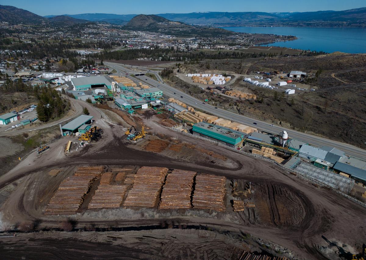 US Raises Anti-Dumping Duties on Canadian Softwood to 20.56 Percent