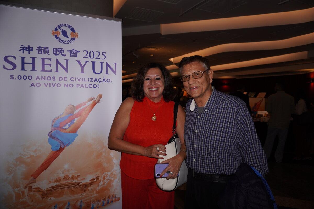 Vania Boaventura and Steven Figueira enjoyed Shen Yun's matinee at the Bradesco Theater on May 3, 2025. (Lily Yu/The Epoch Times)