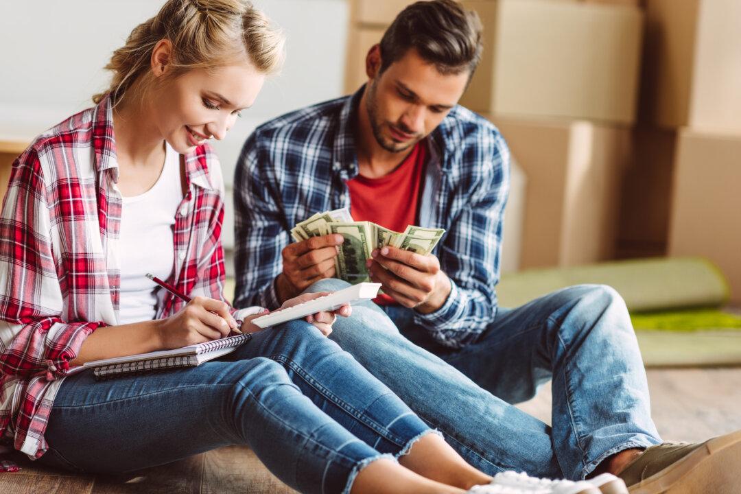 A Couple’s Guide to Common Money Myths
